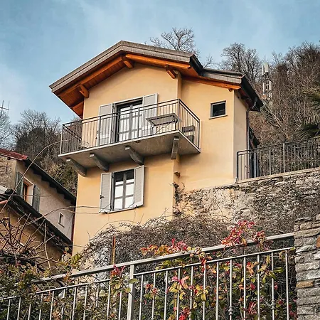 Apartament Casa Della Bambola Maccagno
