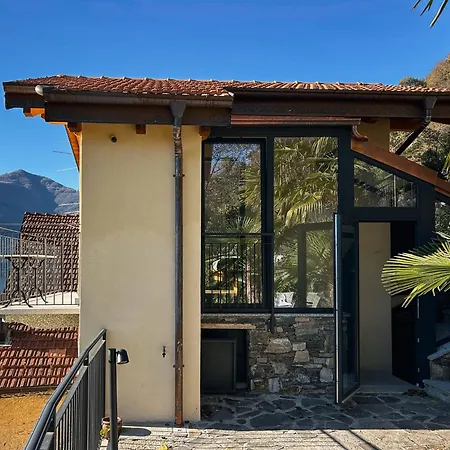 Casa Della Bambola *