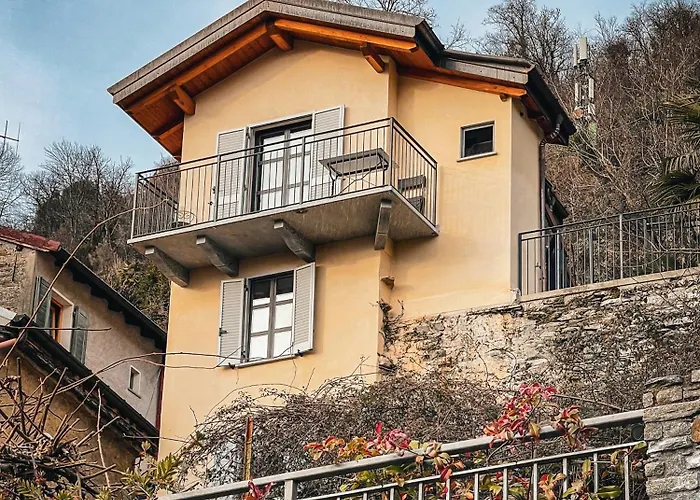 Apartament Casa Della Bambola Maccagno
